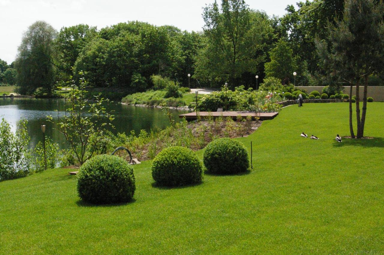 Lago Hotel & Restaurant Am See Ulm Exterior foto